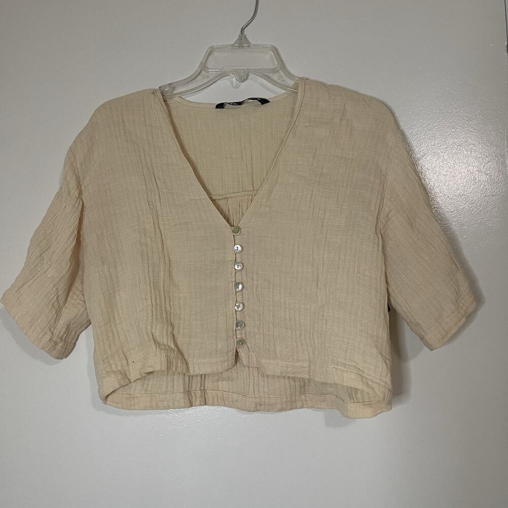 ZARA peach beige gauze cotton cropped vneck button front size small